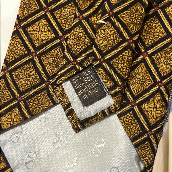 Men’s Silk Ties (4) - Picture 4 of 7